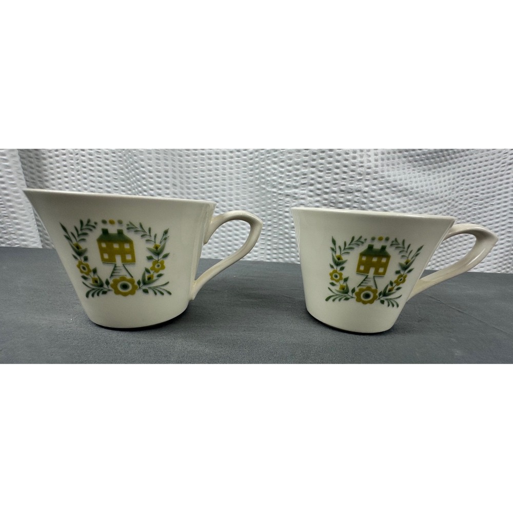 Steubenville Provincetown Coffee Cups Set of 2 Folk Art House Floral Vintage